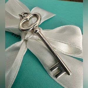 Tiffany & Co Large Vintage Oval Key Charm Pendant Sterling Silver 2.25 i…